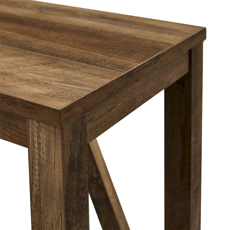 Table d'appoint en forme de A