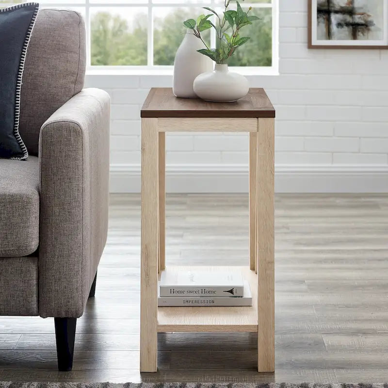 Table d'appoint en forme de A