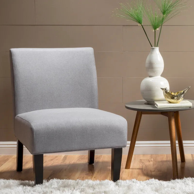 Chaise en tissu moderne sans accoudoirs — Longueur 22.50 x Largeur 29.50 x Hauteur 32.00
