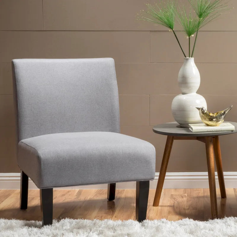 Chaise en tissu moderne sans accoudoirs — Longueur 22.50 x Largeur 29.50 x Hauteur 32.00