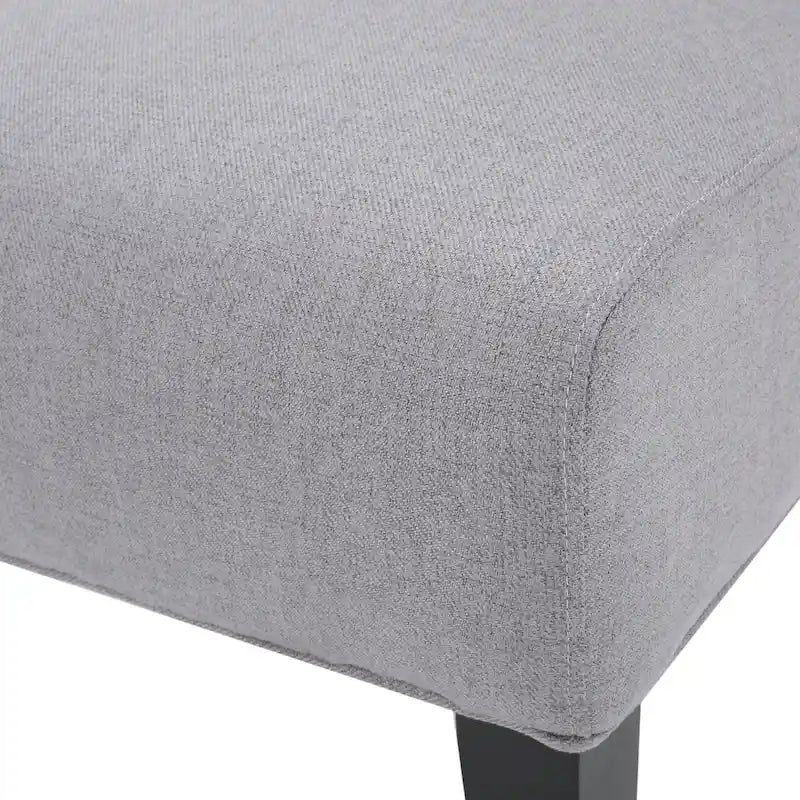 Chaise en tissu moderne sans accoudoirs — Longueur 22.50 x Largeur 29.50 x Hauteur 32.00