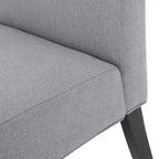 Chaise en tissu moderne sans accoudoirs — Longueur 22.50 x Largeur 29.50 x Hauteur 32.00