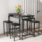 Comptoir de bar, table et chaises de style ferme moderne