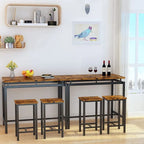 Comptoir de bar, table et chaises de style ferme moderne