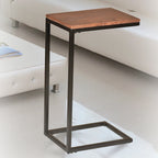 Table d'appoint en C - plateau en chêne - base en fer forgé antique